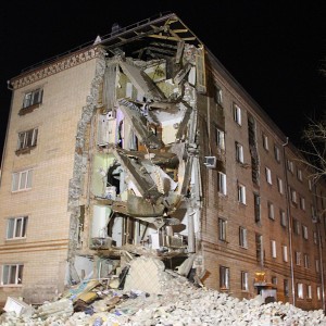 Обрушение здания в Тюмени на Харьковской 59а 24-03-2015